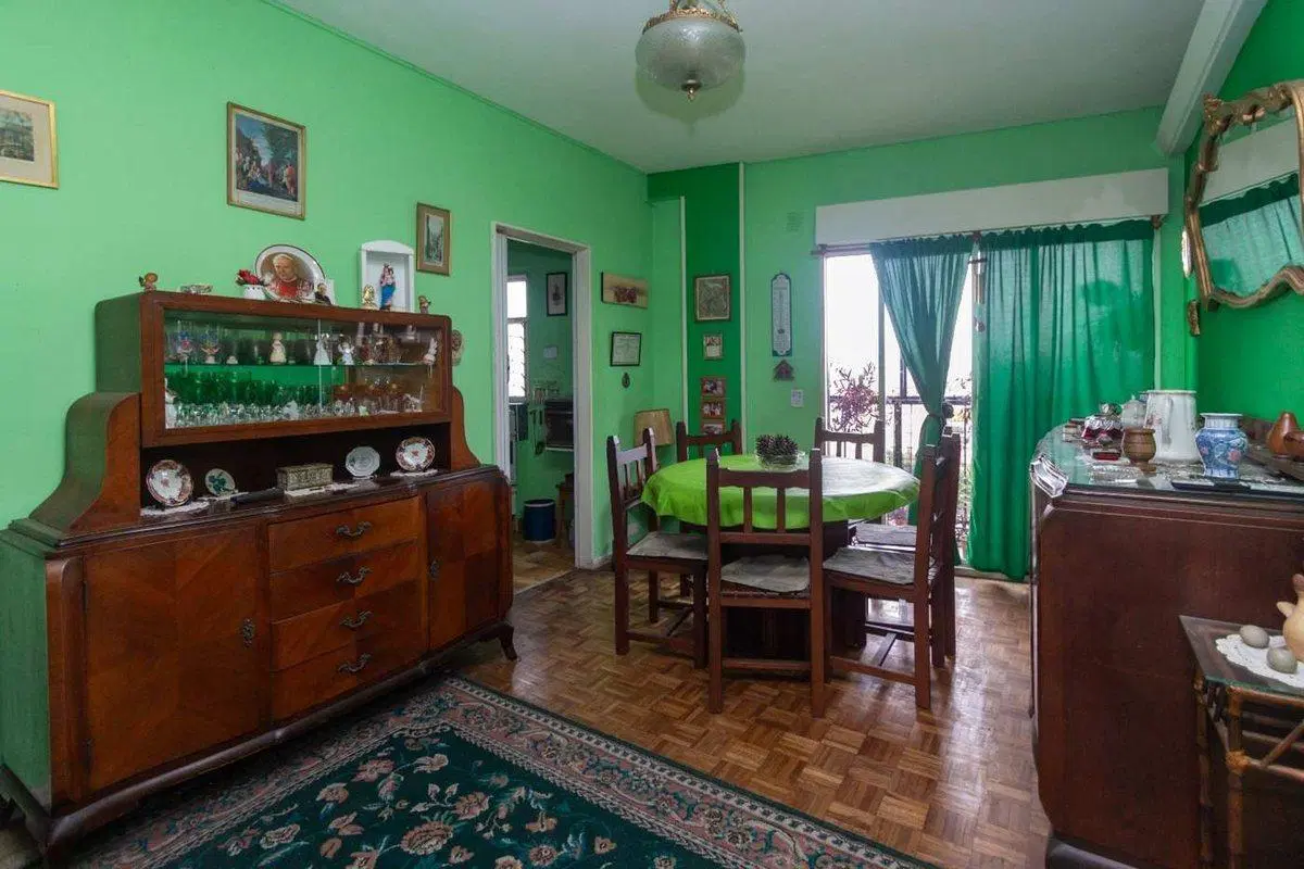 Venta Departamento 2 ambientes Balvanera con Renta 5
