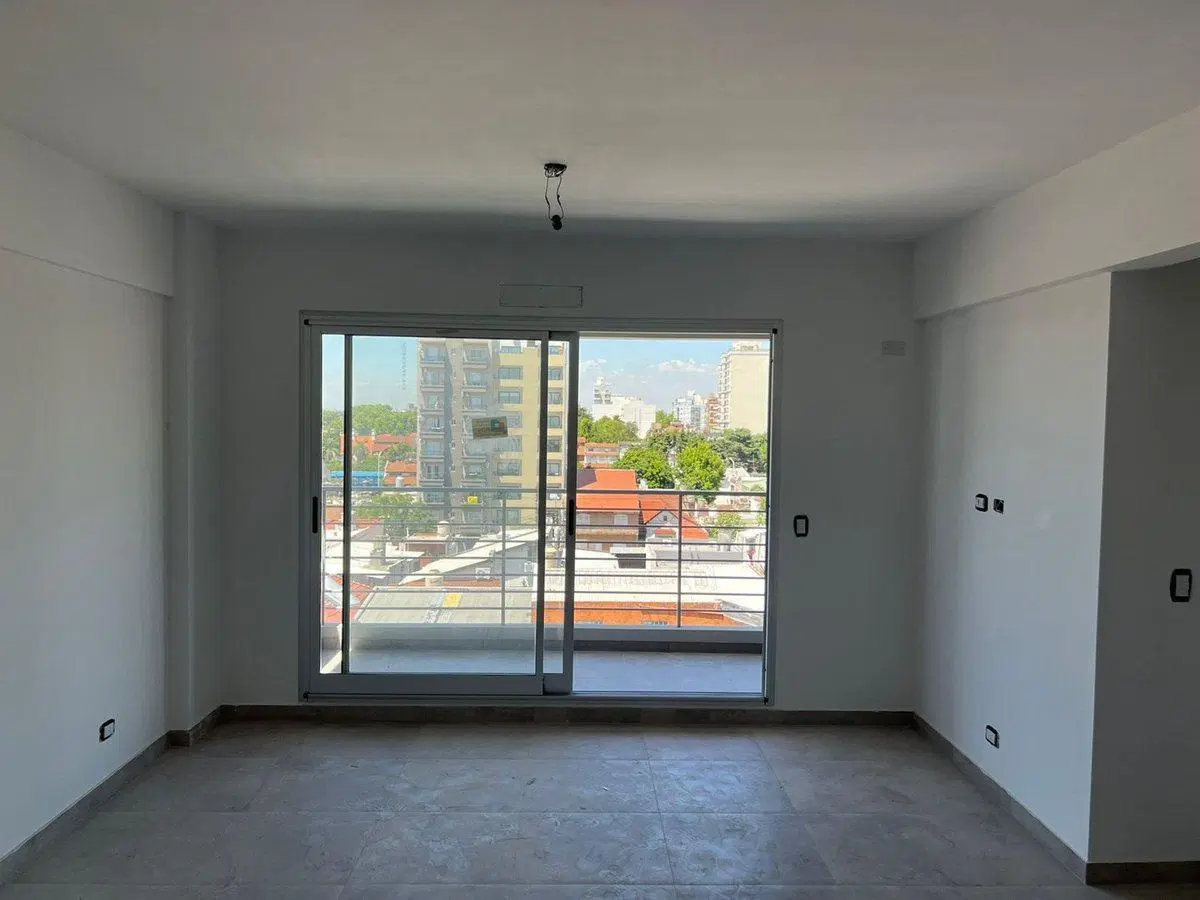 Depto 2 ambientes con balcon en caseros A ESTRENAR 3