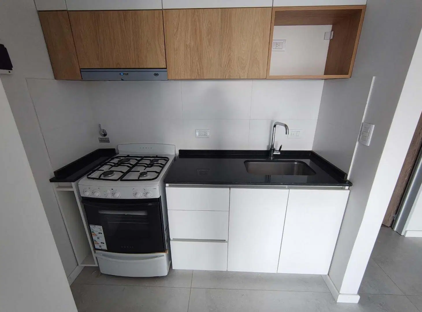 VENTA MONOAMBIENTE ESTRENAR BALCON ATERRAZADO 2
