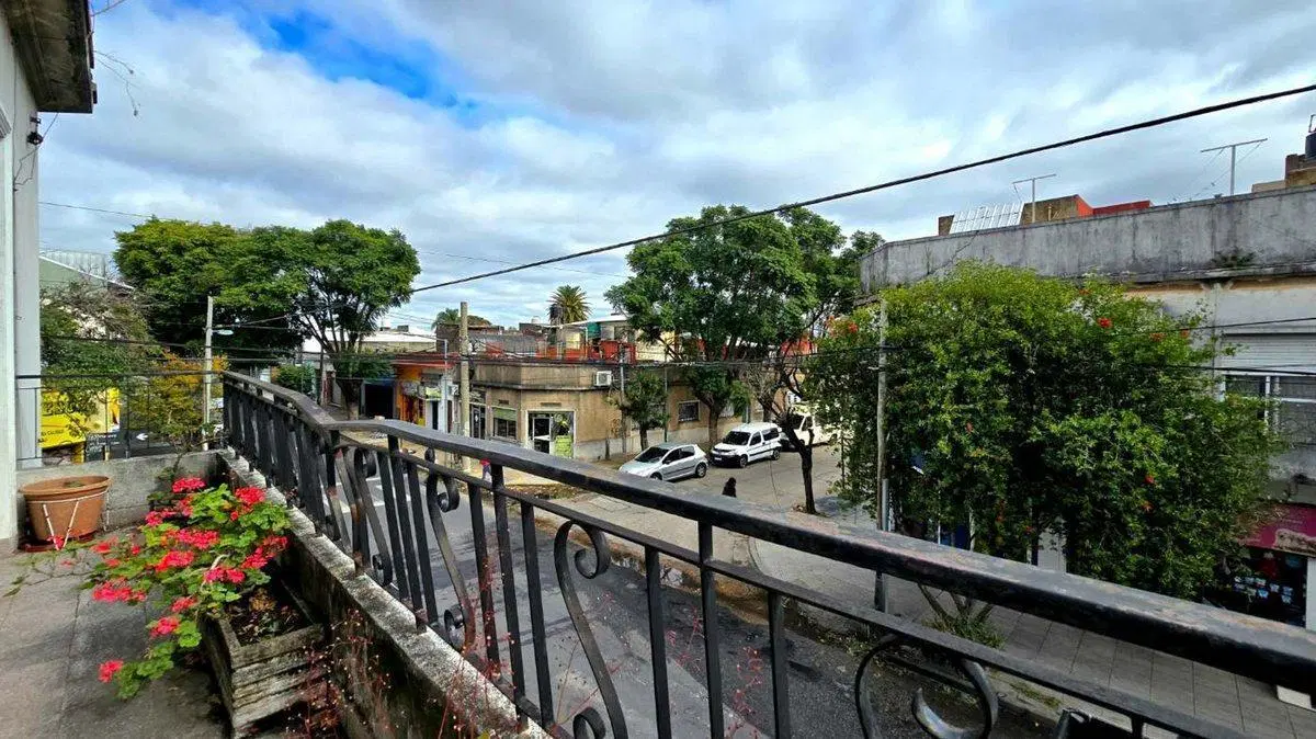 VENTA PH 3 AMBIENTES PISO 1 CON TERRAZA 3