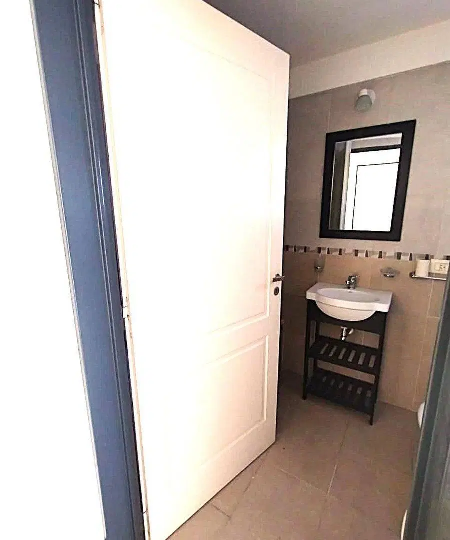MONOAMBIENTE CON BALCÓN PISO ALTO VISTA ABIERTA 3