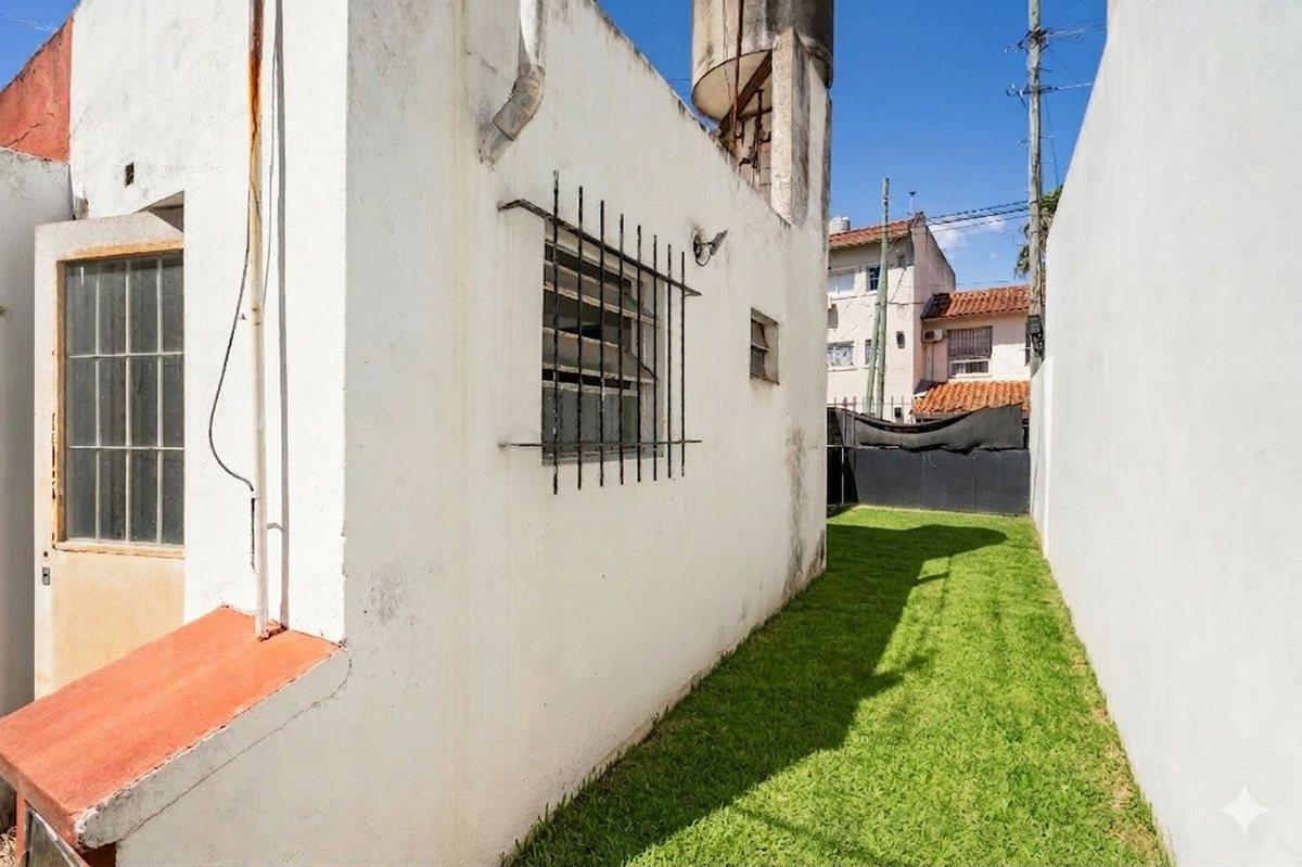 CASA RECICLAR LOCAL COML 5AMBS GARAJE JARDÍN HAEDO
