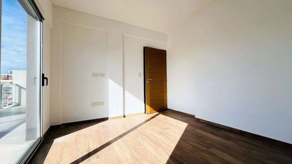 VENTA DEPTO DOS AMBIENTES A ESTRENAR. LINIERS 2