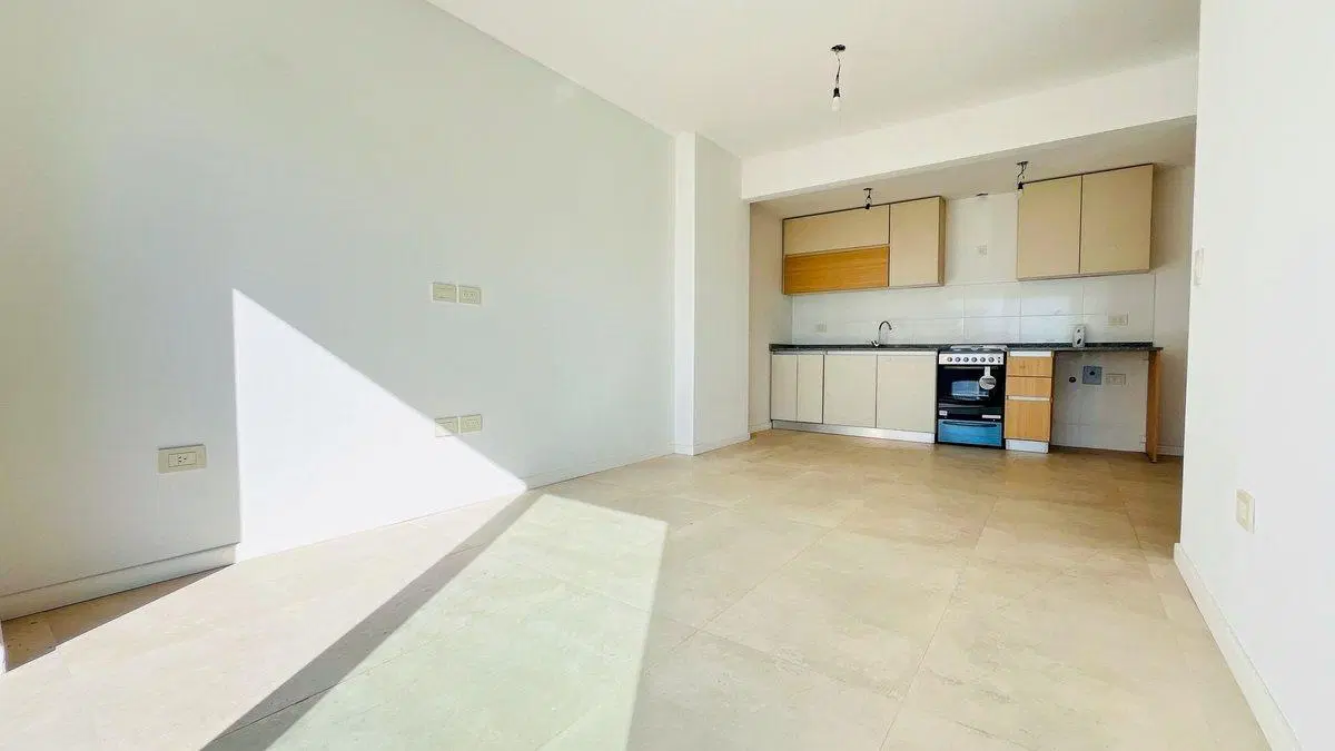VENTA DEPTO DOS AMBIENTES A ESTRENAR. LINIERS 3