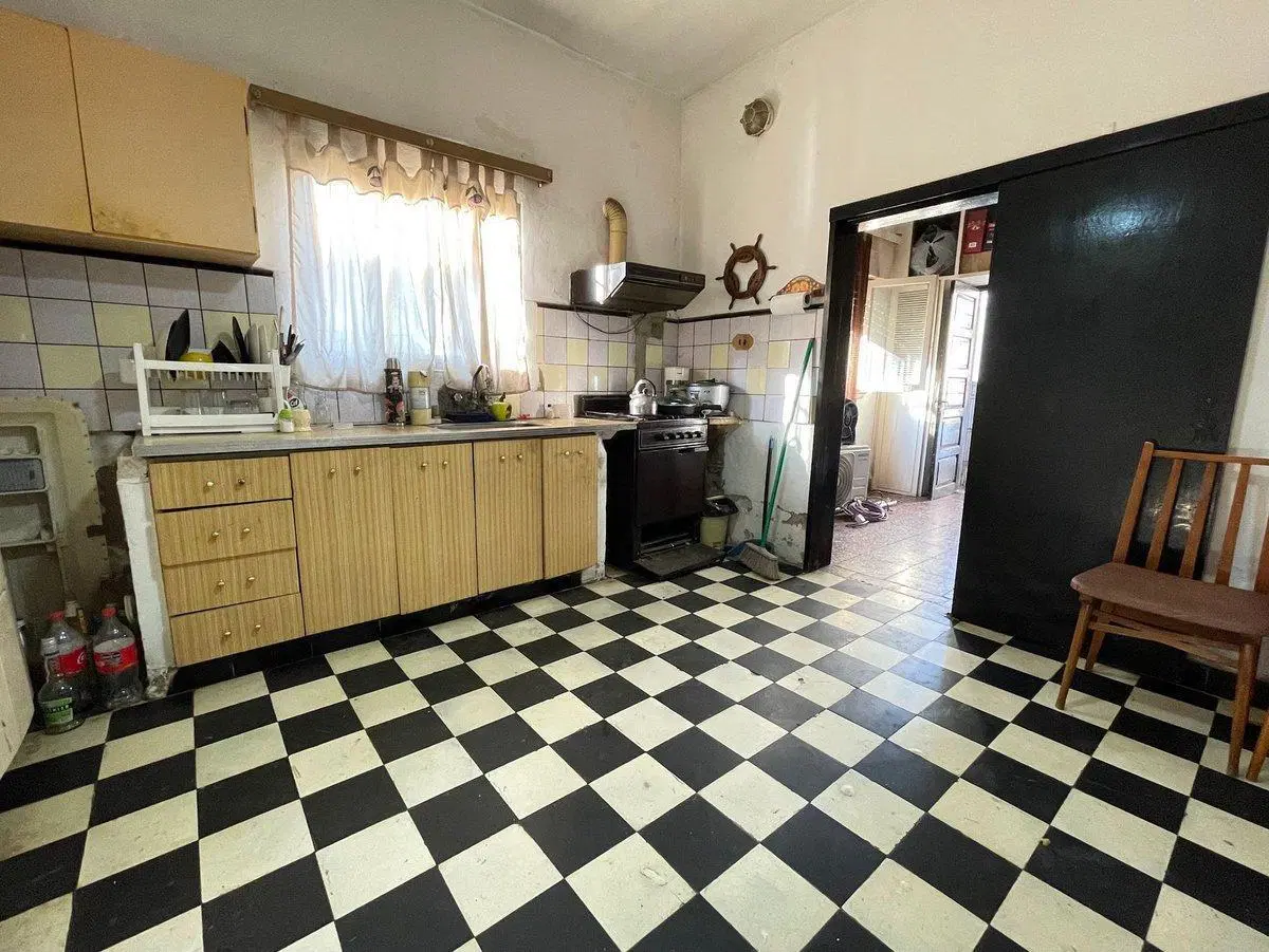 CASA 3 AMBIENTES CON TALLER BANFIELD APTO CREDITO 5