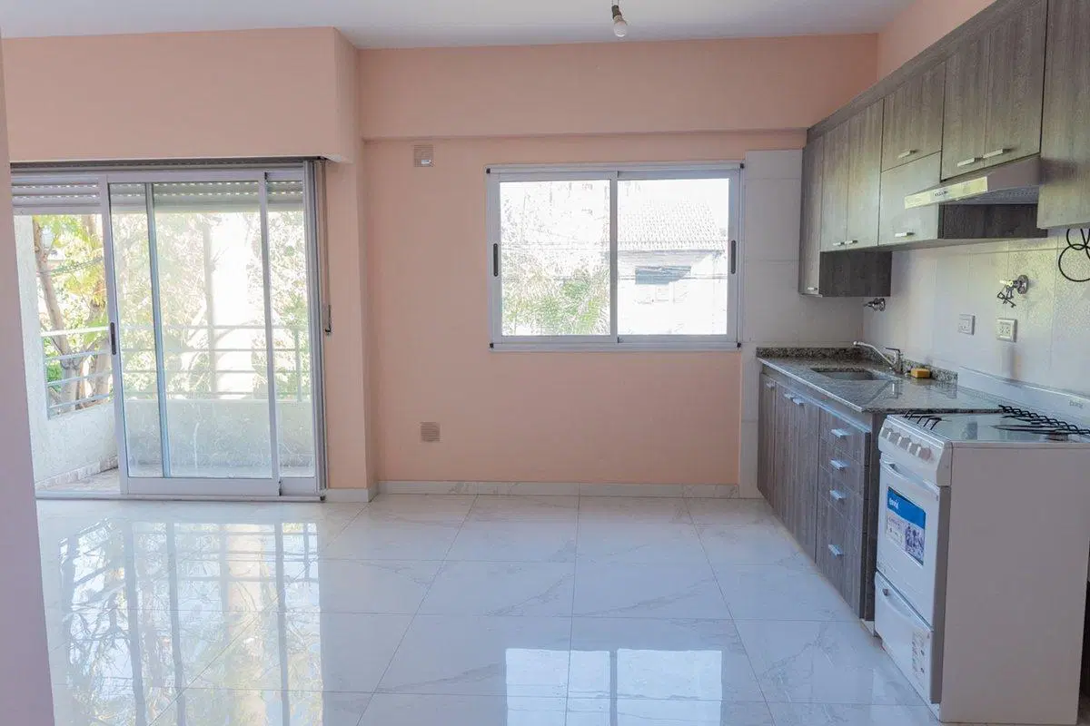 VENTA DEPTO 2 AMBIENTES A ESTRENAR DOBLE BALCON 2