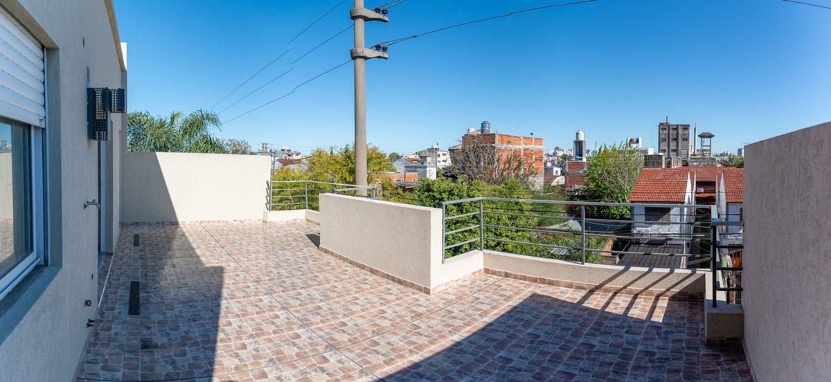 VENTA DEPTO 2 AMB C/ TERRAZA PRIVADA RAMOS MEJIA