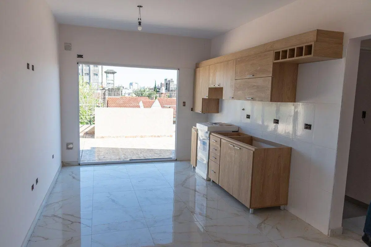 VENTA DEPTO 2 AMB C/ TERRAZA PRIVADA RAMOS MEJIA 3