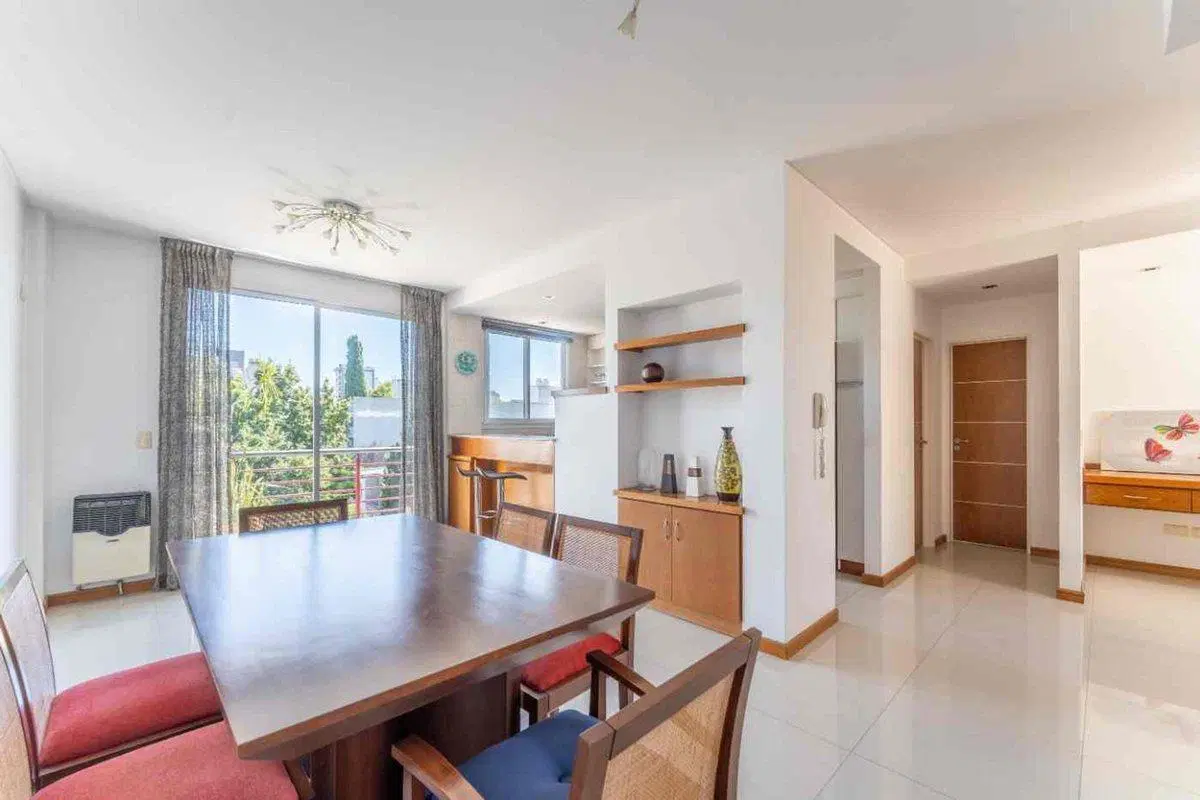 Venta departamento 4 ambientes con cochera Quilmes 2