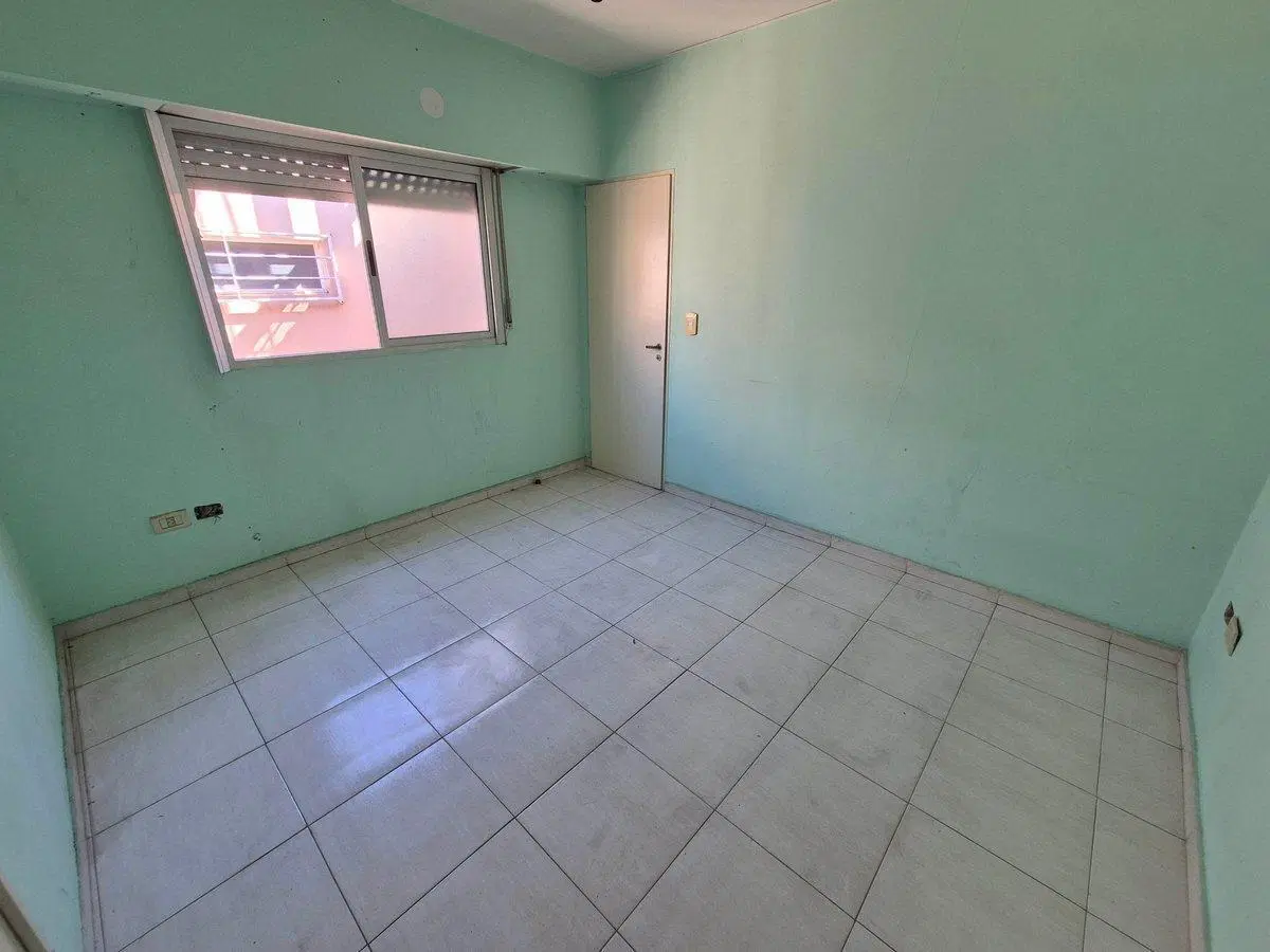 VENTA DPTO 3 AMBIENTES CON BALCÓN CASEROS 5