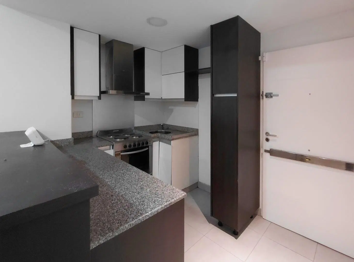 Venta Depto 2 ambientes y cochera Parque Chacabuco 4