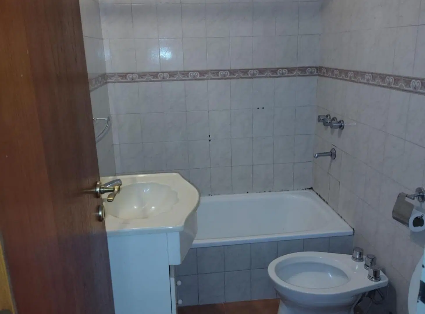 Alquiler Departamento 2 ambientes balcón Flores 2