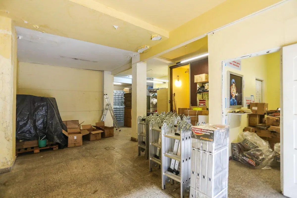 DEPÓSITO Ó LOCAL COMERCIAL 135 M2 CON SÓTANO 2