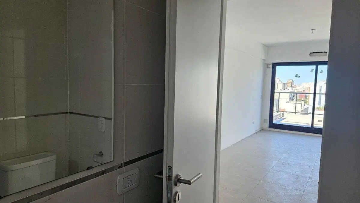 VENTA MONOAMBIENTE BALCON TERRAZA LUZ SUM LAUNDRY 5
