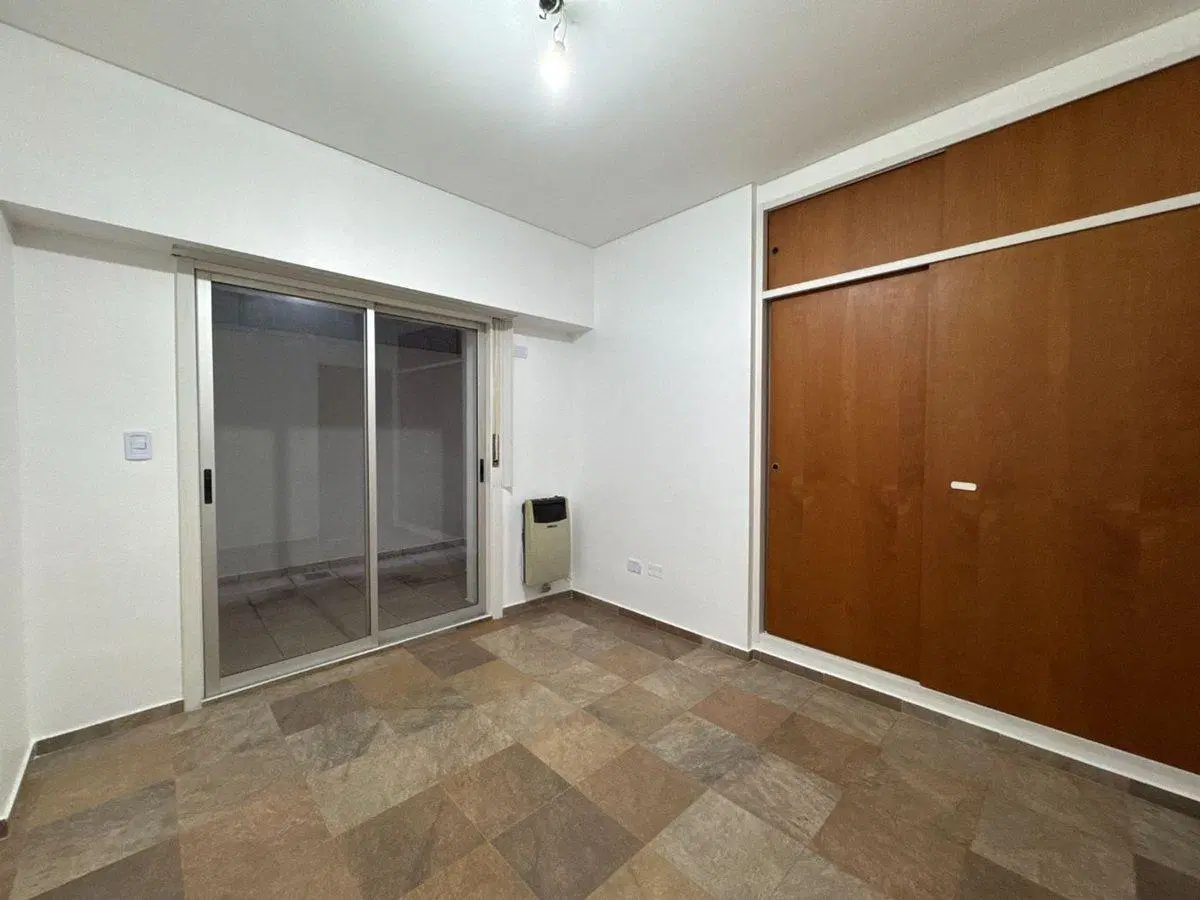 DEPARTAMENTO VENTA 2 AMB BALCÓN PATIO LUMINOSO 5