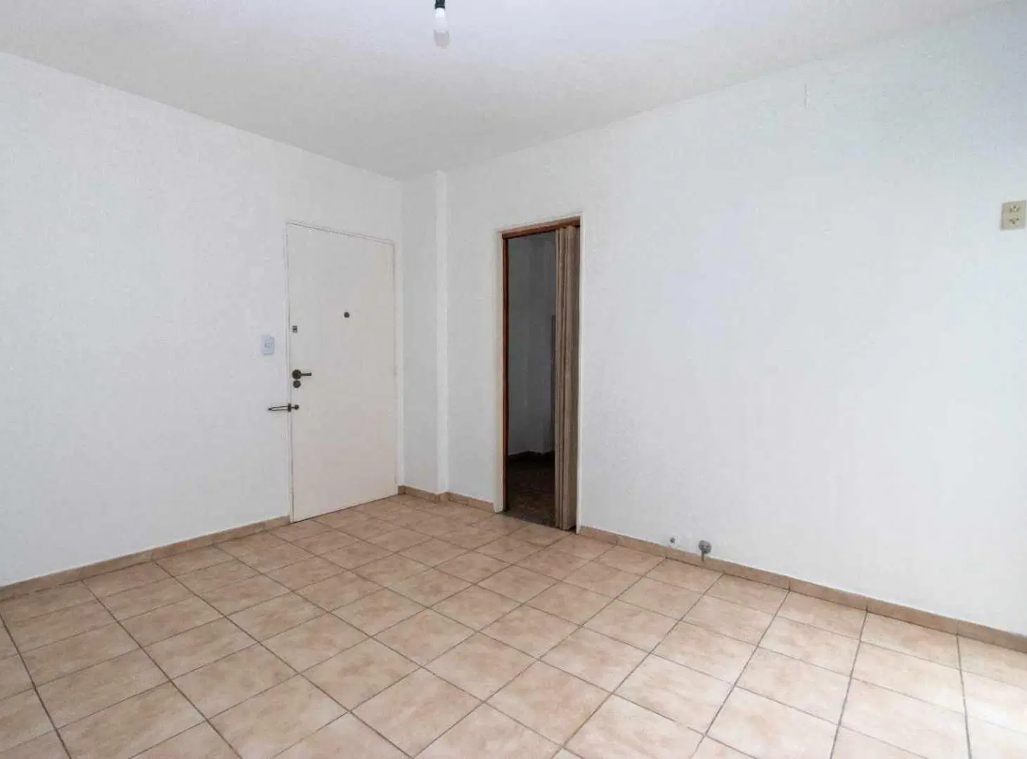 VENTA DEPARTAMENTO 2 AMBIENTES EXCELENTE UBICACIÓN 4