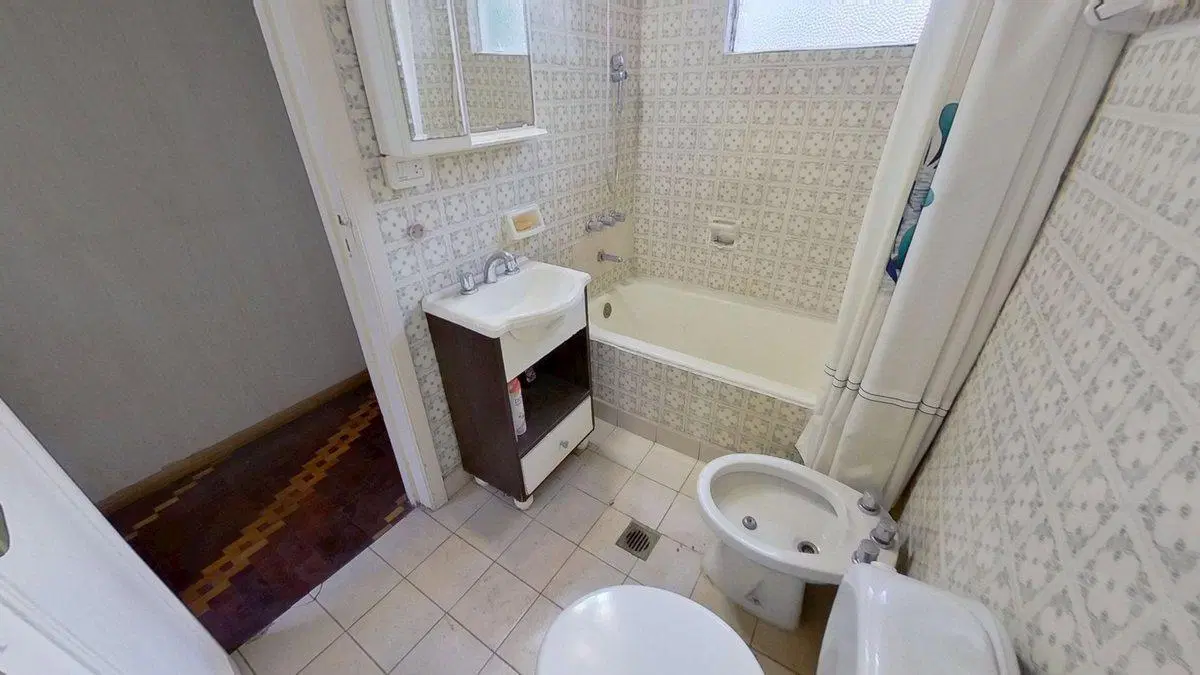DEPARTAMENTO 2 AMBIENTES EN VENTA EN ALMAGRO 4