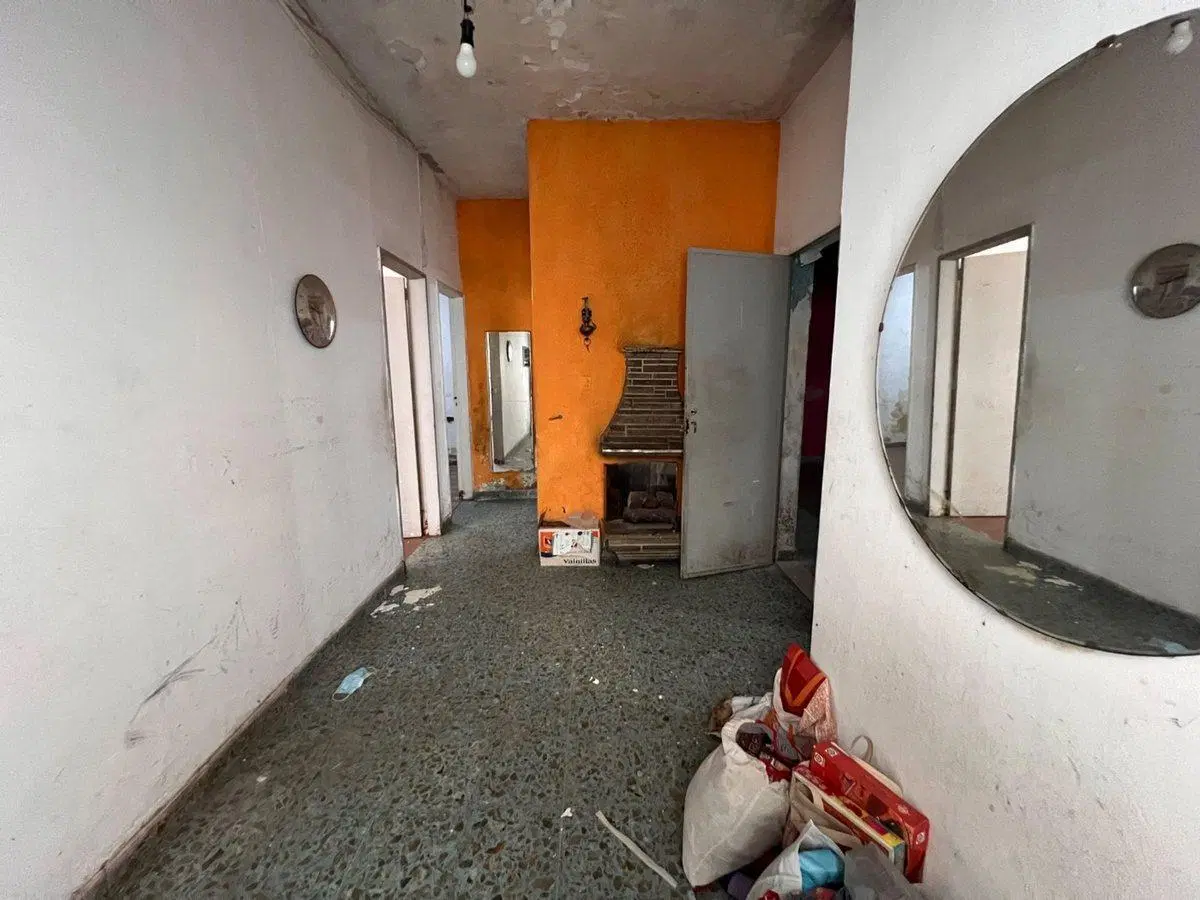 VENTA PH 4 AMB A REFACCIONAR CON PATIO Y TERRAZA 3