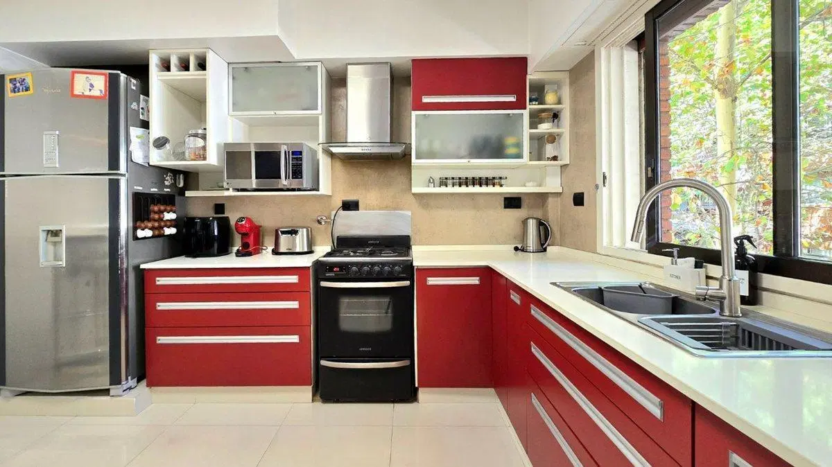 EXCLUSIVO PISO 4 AMBIENTES EN V.URQUIZA – COCHERA 2