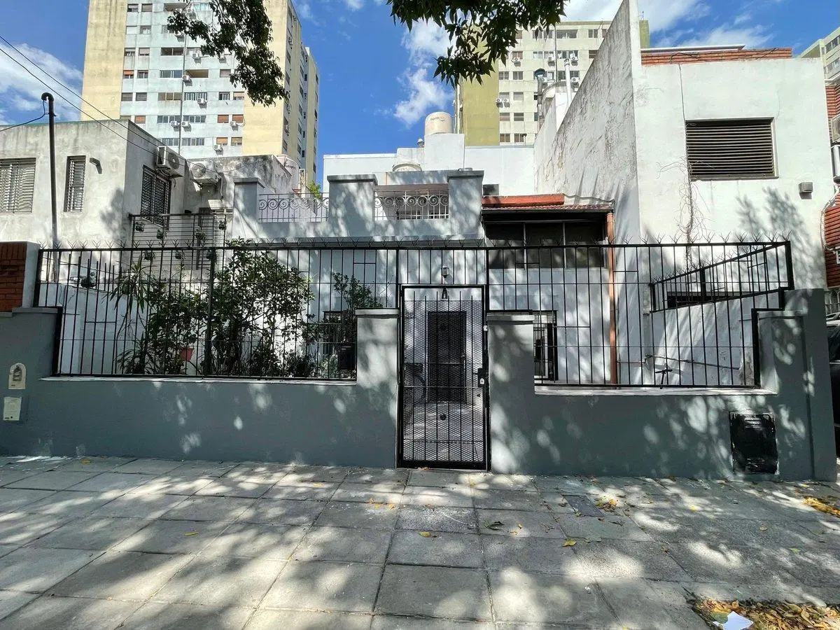 VENTA CASA LOTE PROPIO 3 AMB PATIO Y TERRAZA 2