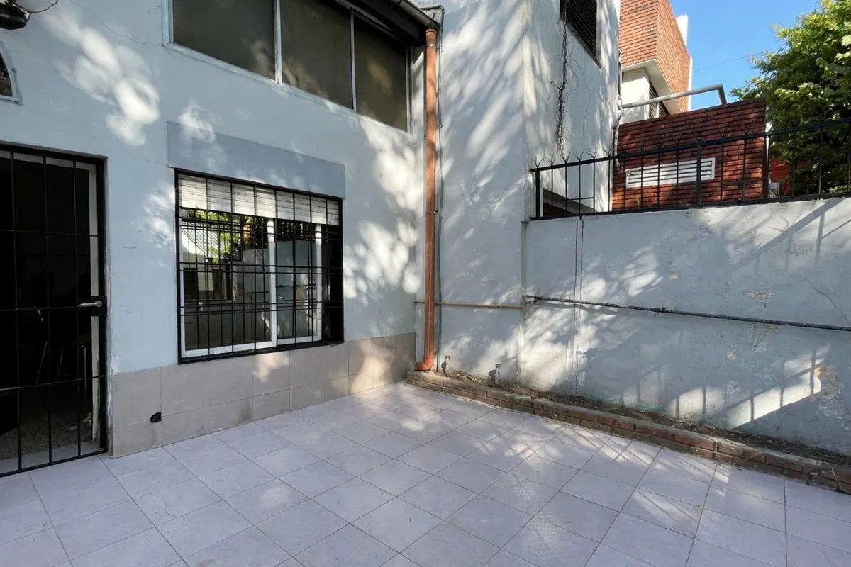 VENTA CASA LOTE PROPIO 3 AMB PATIO Y TERRAZA 4