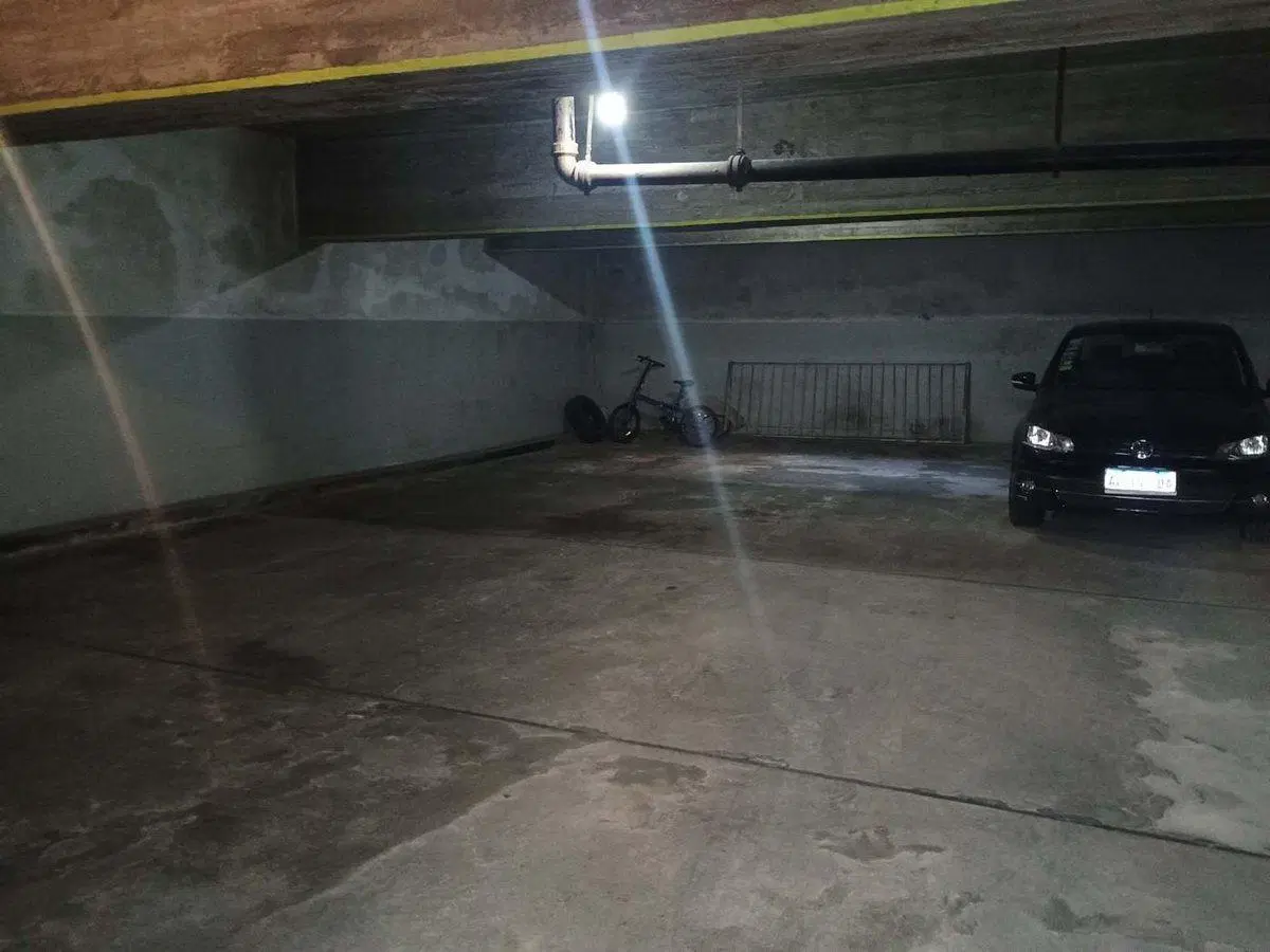 COCHERA EN VENTA - PARQUE CENTENARIO 2