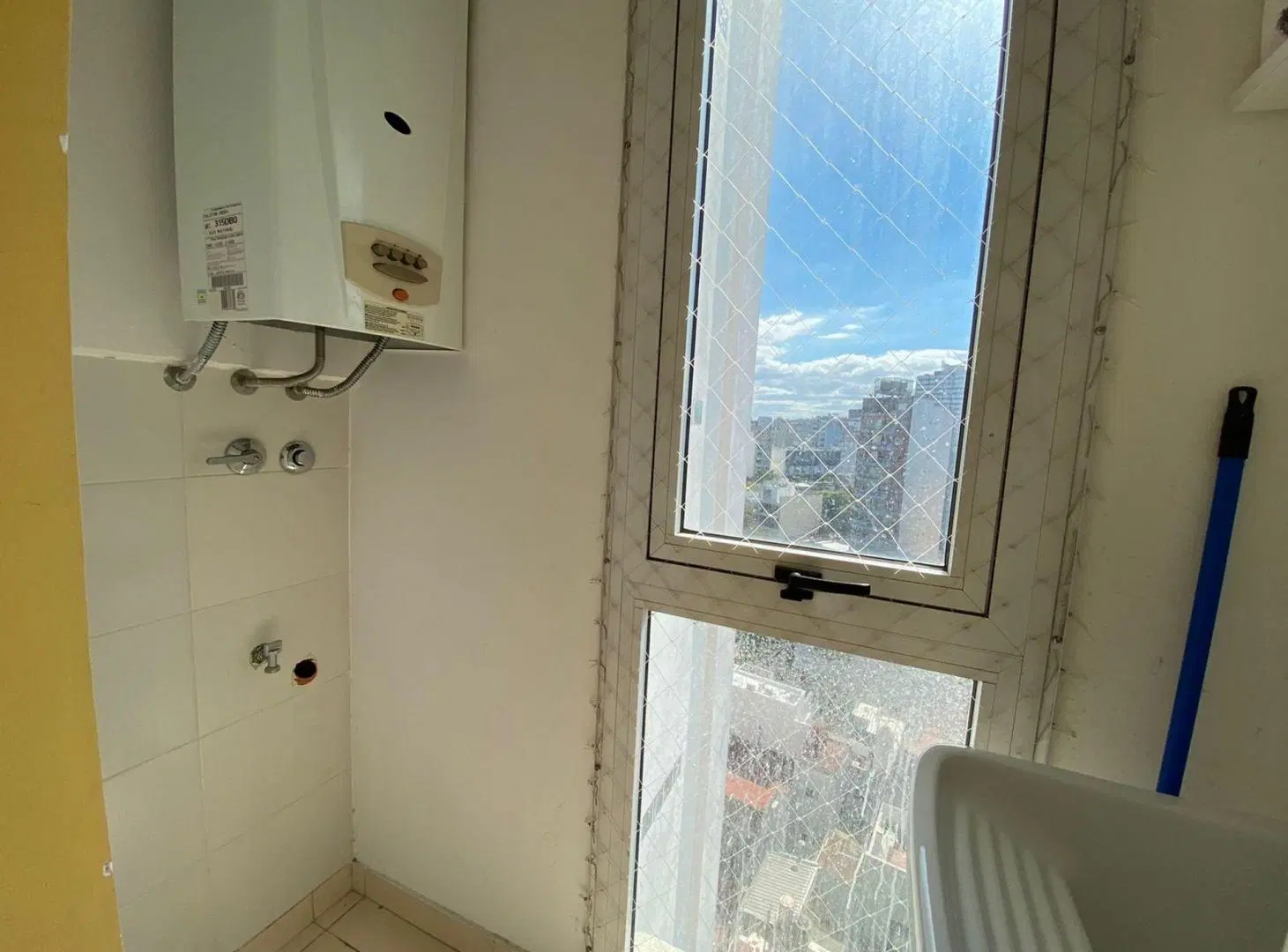 ALQUILER DEPTO 3 AMBIENTES CON BALCÓN Y TOILETTE 8