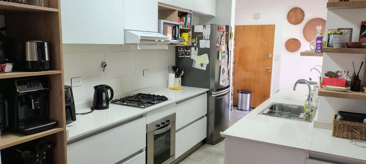 Foto de VENTA DEPTO URQUIZA 4 AMB. COCHERA BALCÓN TERRAZA, imagen 2
