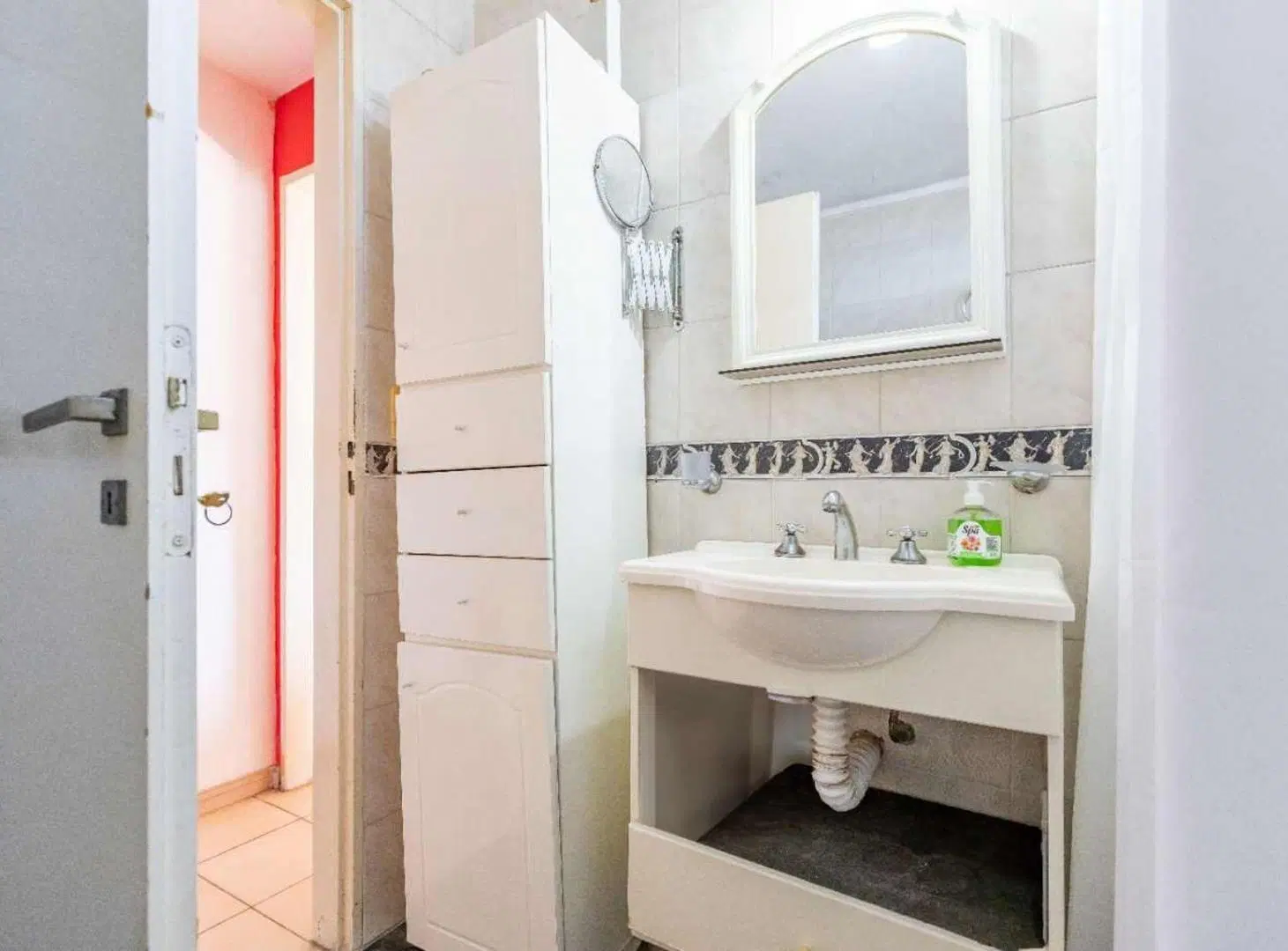 DEPTO 3 AMB EN VENTA CON BALCÓN EN CASEROS 3