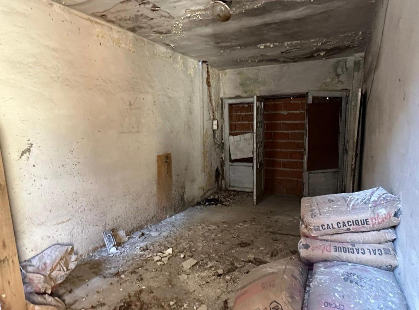 Foto de VENTA CASA 3 AMB LOTE PROPIO C/COCH A REFACCINAR, imagen 5