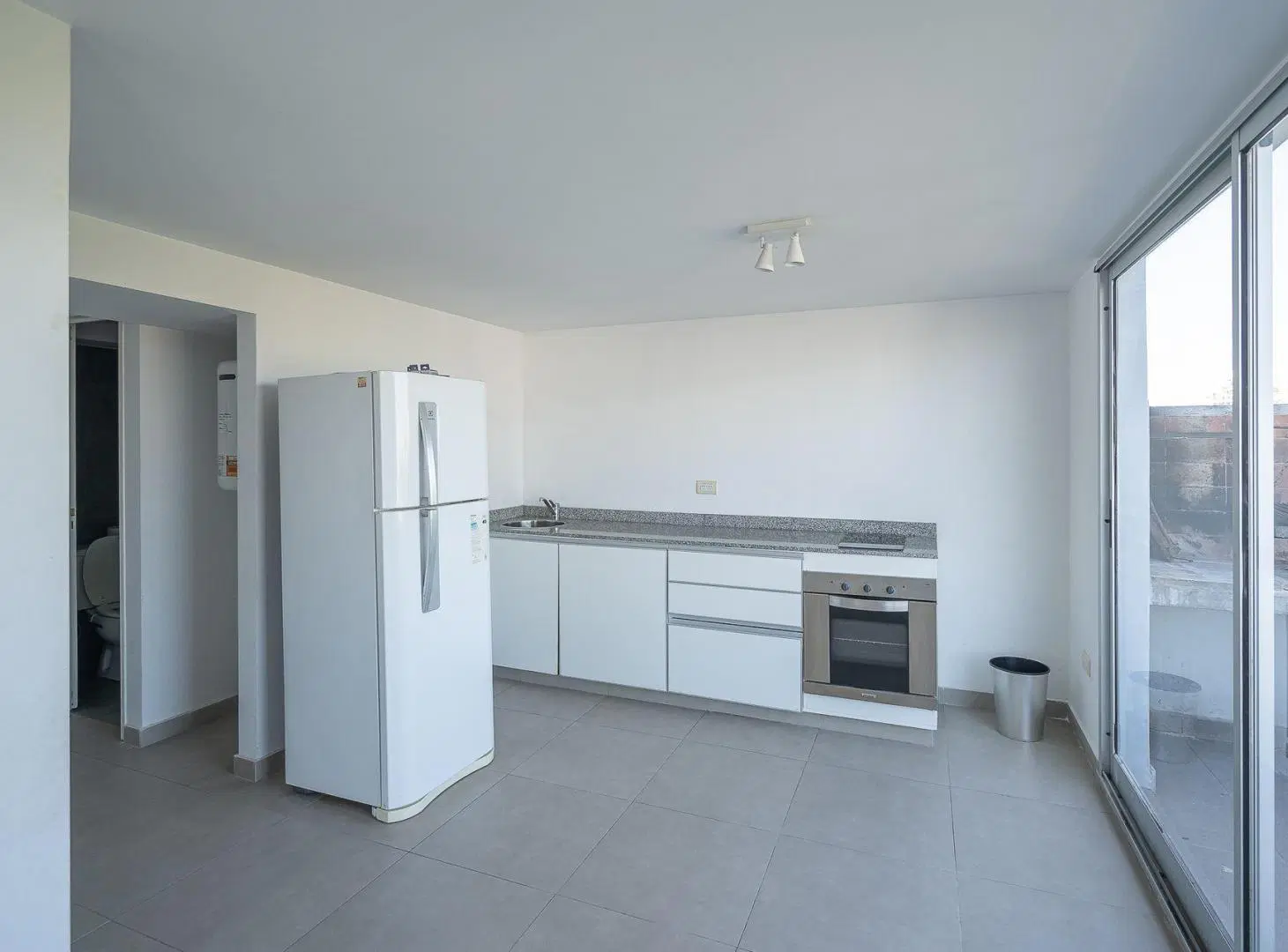 VENTA MONOAMBIENTE COCHERA AMENITIES PARQUE CHAS 4