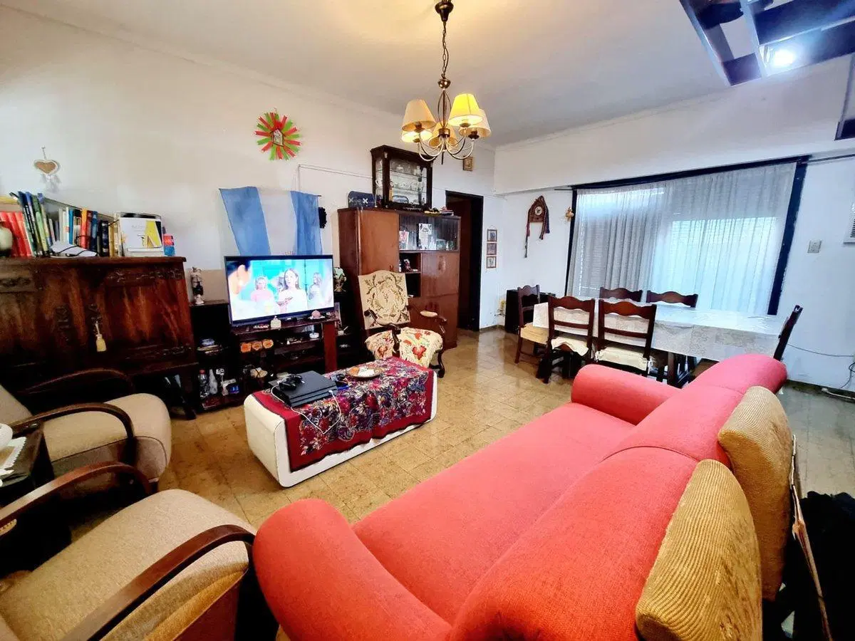 VENTA APTO CREDIT0 5amb COCHERA TERRAZA 200m2Total 8