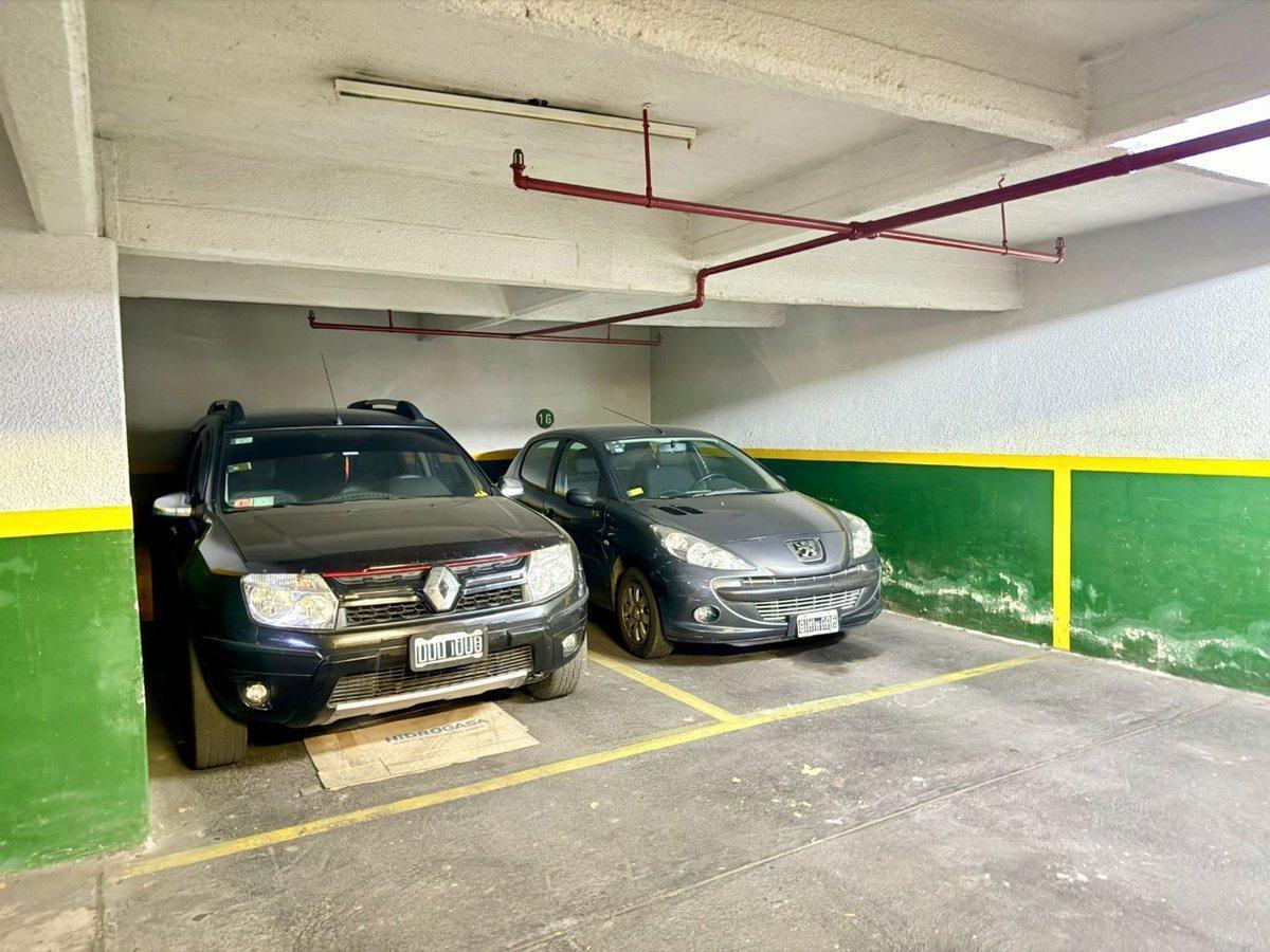 Foto de Cochera en venta en Recoleta, imagen 1