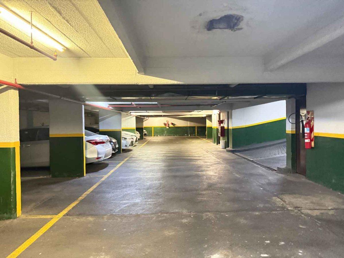 Foto de Cochera en venta en Recoleta, imagen 2