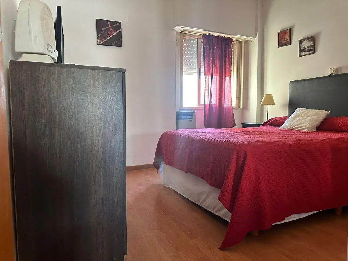 DEPARTAMENTO DOS AMB AMOBLADO  CON BALCÓN AL FTE 5