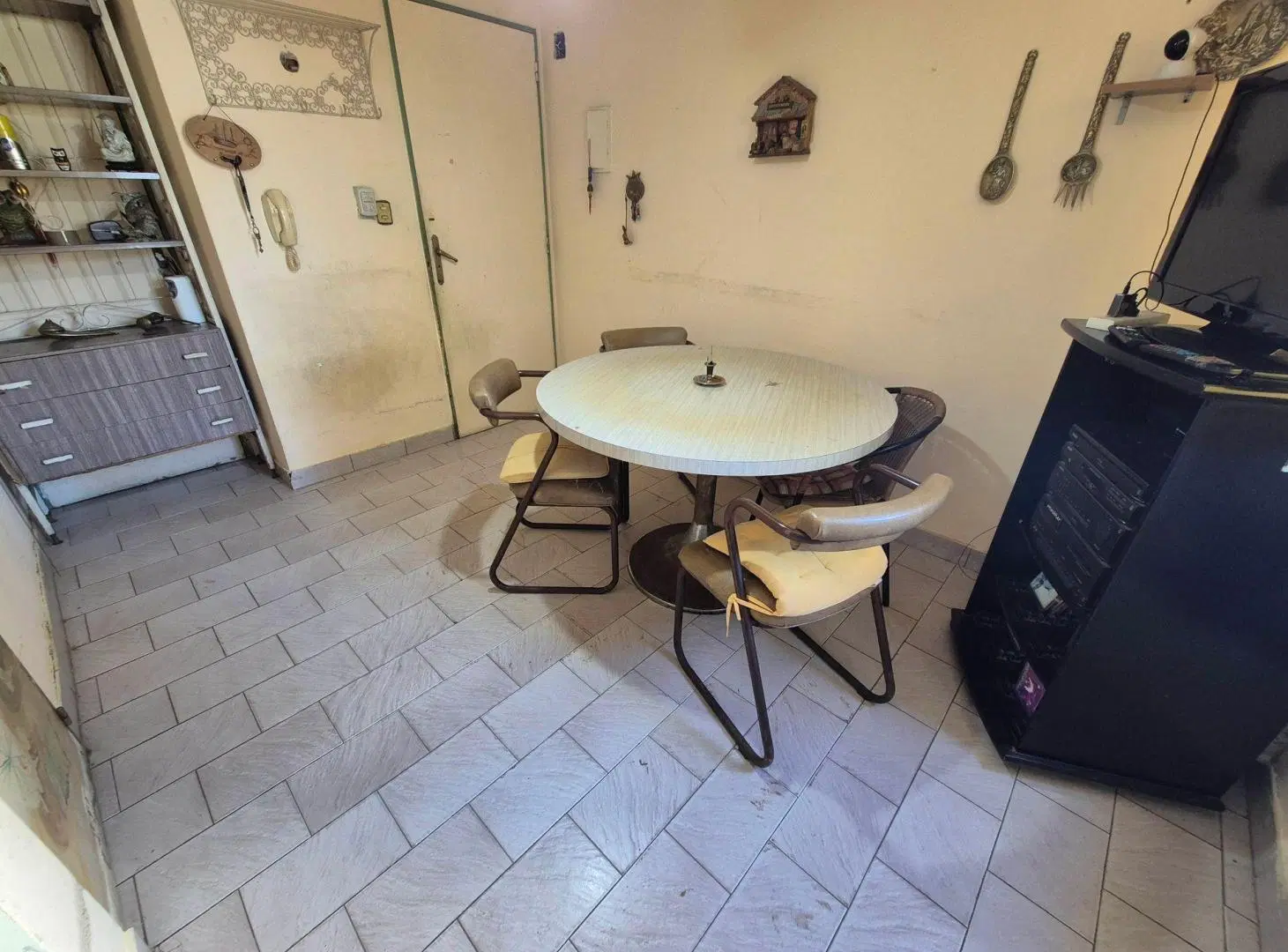 Departamento 4 amb c/dep, balcón aterrazado. 147m² 4
