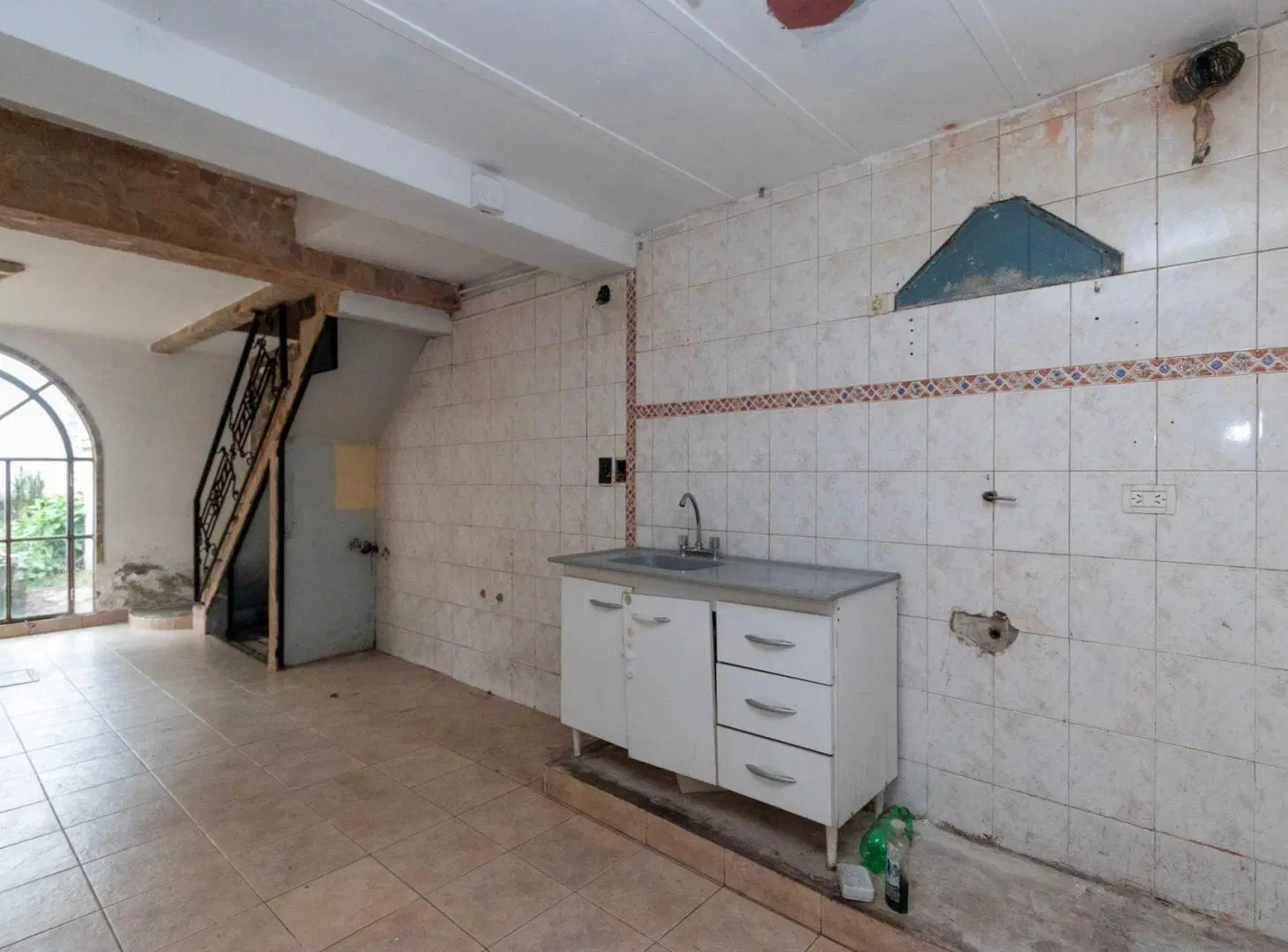 VENTA CASA SAN MARTÍN 8.66 por 34 metros 2