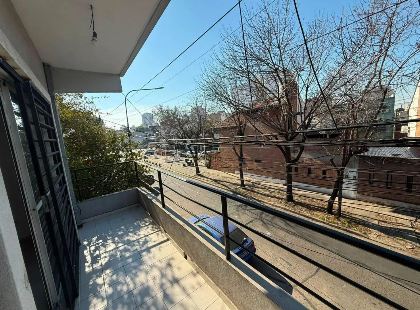 VENTA DPTO 2 AMB CON BALCON CENTRO CASEROS 5