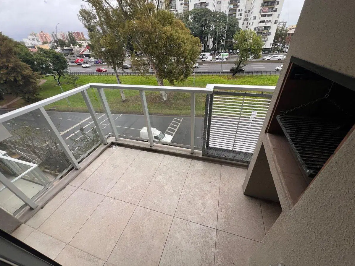 ALQUILER MONOAMBIENTE CON PARRILLA EN MILAIRES 5