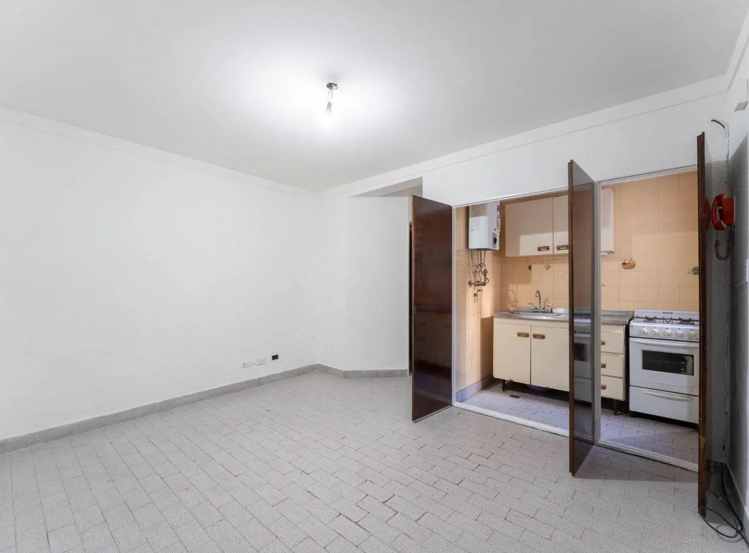 Venta PH 2 ambientes patio Balvanera 2