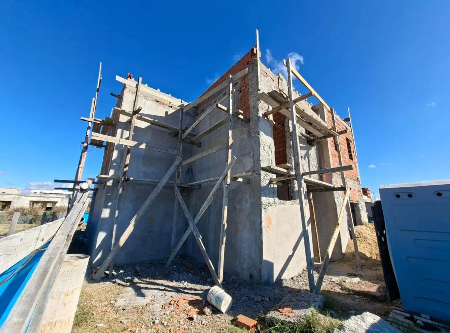 Casa en construcción de Diseño con Amenities 3