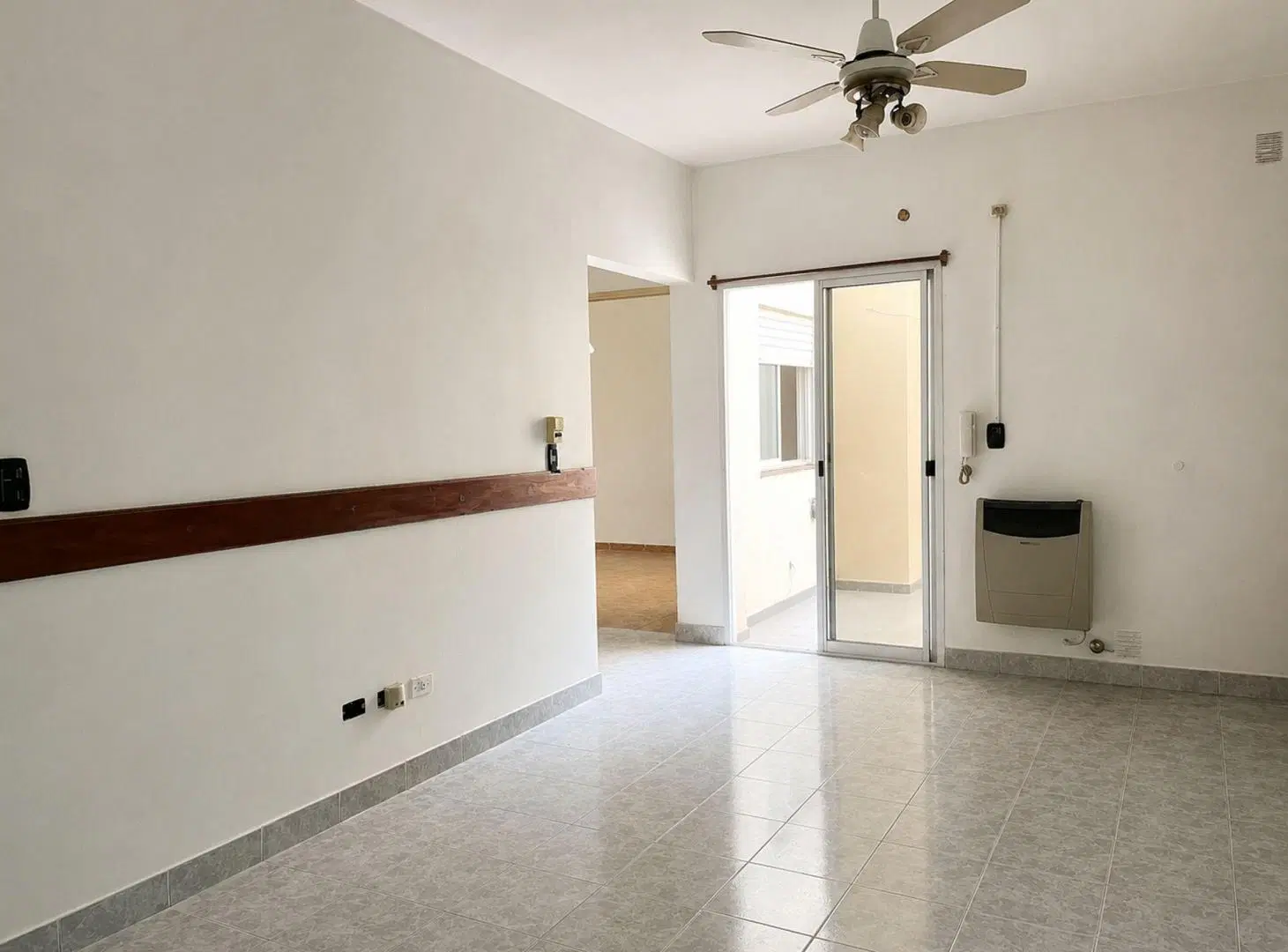 PH EN PB 3 AMB. 2 PATIOS CENTRO DE CASEROS 64 M2 8