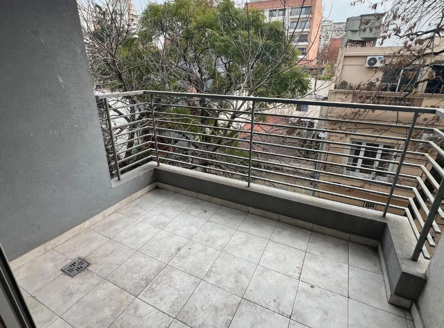 VENTA DEPARTAMENTO 2 AMB CON BALCÓN EN CABALLITO 3