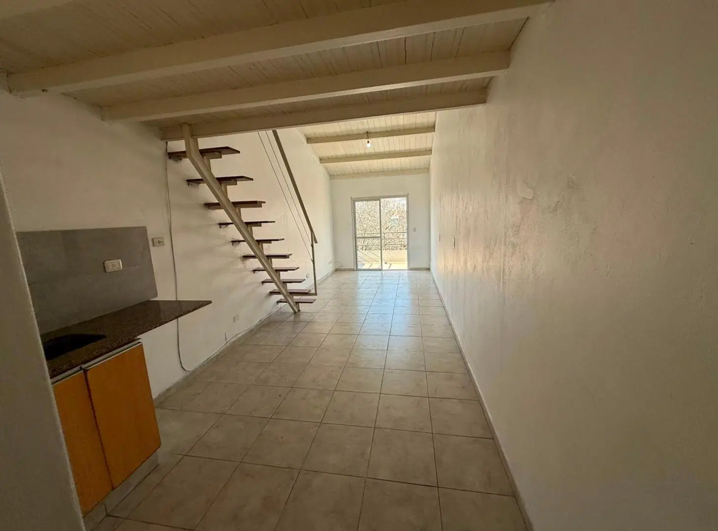 VENTA 2 AMB LOFT BALCON CENTRO DE CASEROS 8