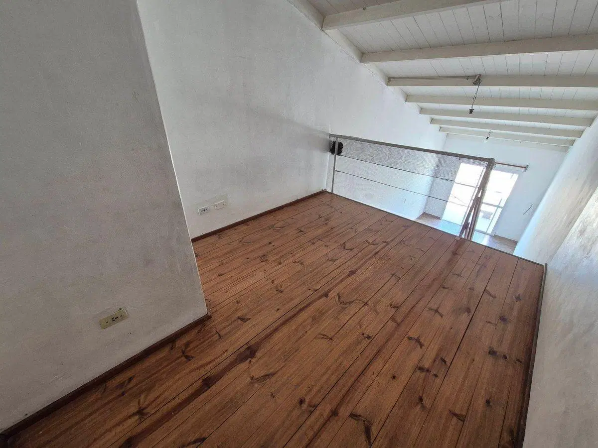 VENTA 2 AMBIENTES EN LOFT CON BALCON CASEROS 2