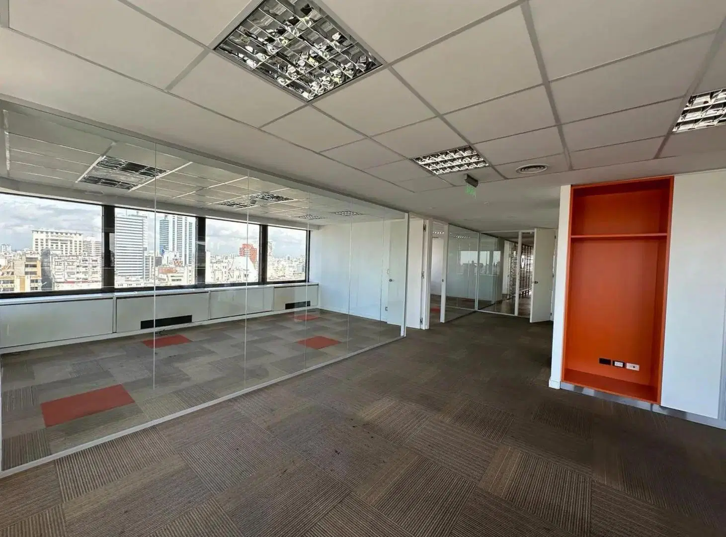 VENTA OFICINA CORPORATIVA con COCHERAS 512m2 TOTAL 5
