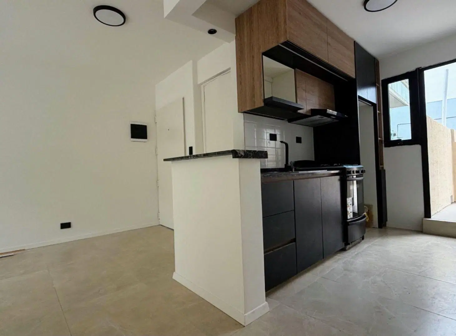 VENTA PH 3 AMB. REFACCIONADO A NUEVO CON TERRAZA 8