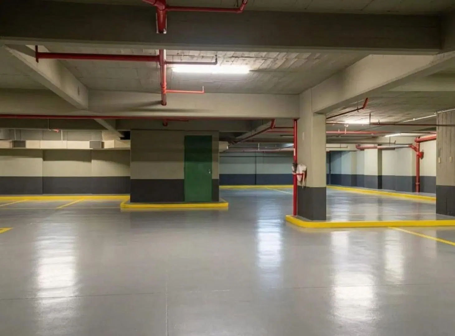 ALQUILER PISO OFICINA CORPORATIVA con 4 COCHERAS 4