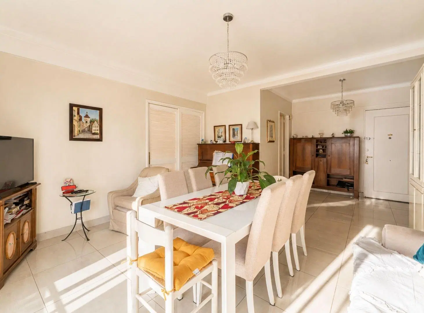 VENTA DPTO 3 AMB. BALCÓN FRENTE PLAZA ARENALES 4