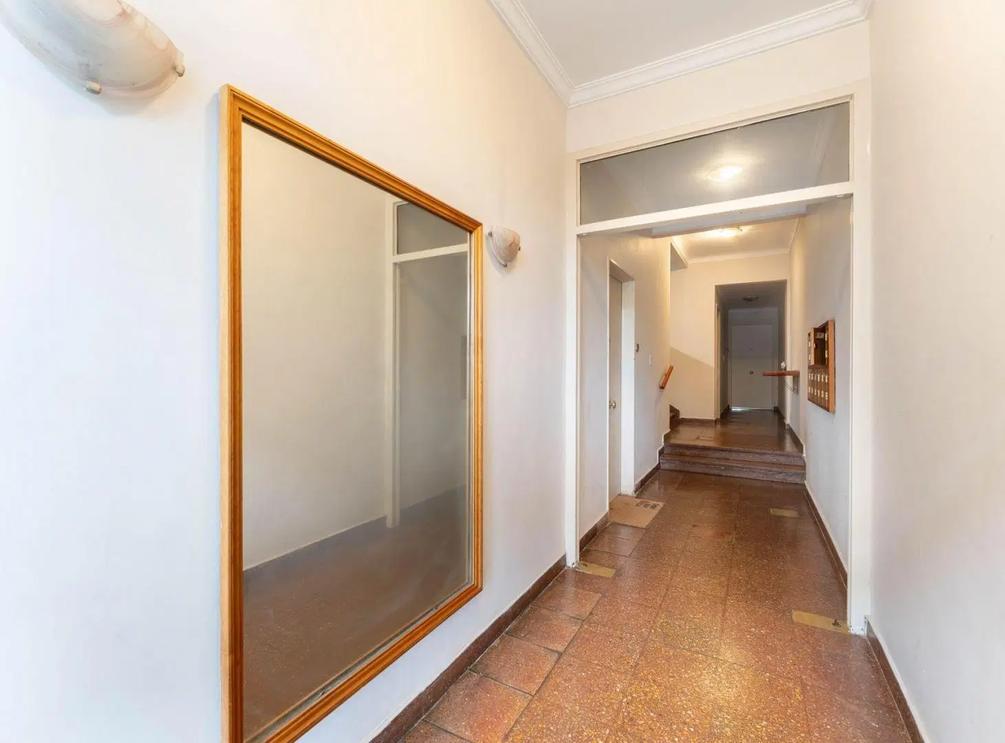 VENTA DPTO 3 AMB. BALCÓN FRENTE PLAZA ARENALES 3